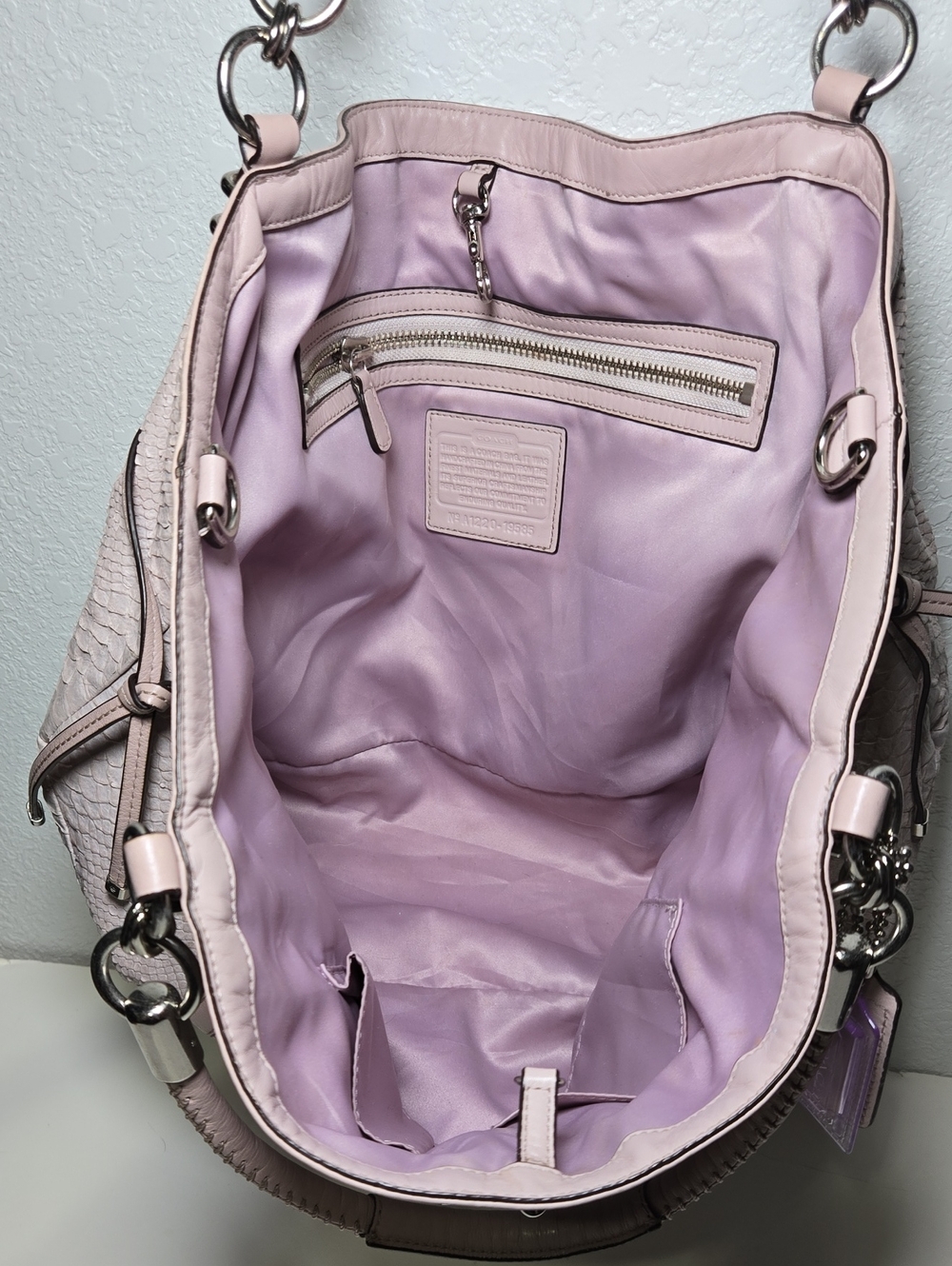 COACH Audrey Pinnacle Embossed Exotic Cinch East West Tote #19585 Mauve Pink - Picture 9 of 15